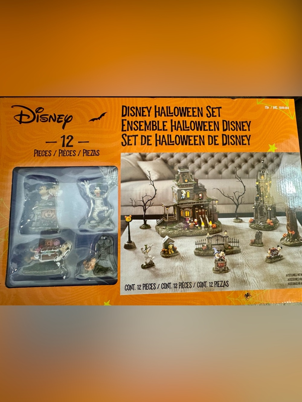 Disney Halloween 12 Piece Haunted Village